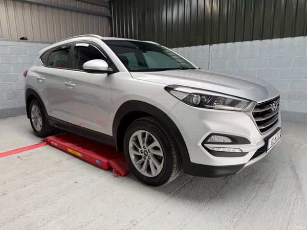162.  HYUNDAI TUCSON     TOP SPEC ! 383483347