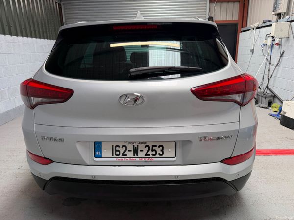 162.  HYUNDAI TUCSON     TOP SPEC ! 383483349