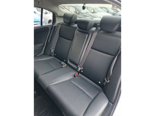 Honda Grace 2018| High spec self charging hybrid 383420287