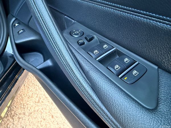 BMW 5-Series 2023 X Drive MSPORT 383541225