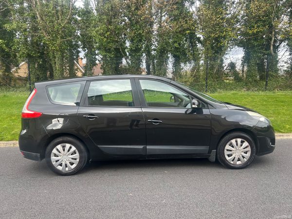 Renault Grand Scenic 2010 NCT 03/27 383543739