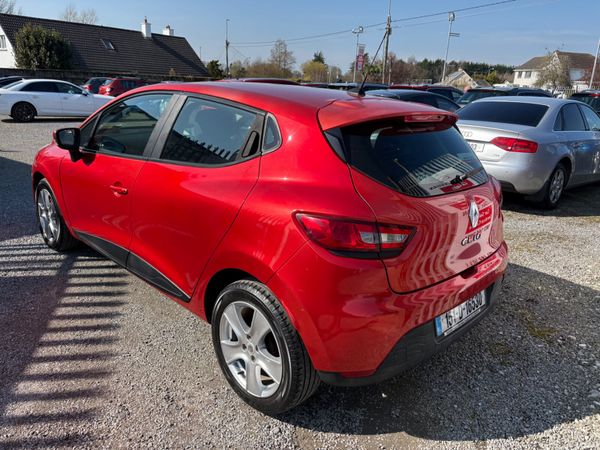 2015 Renault Clio 383553295