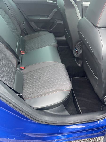 SEAT Leon 2021 383555089
