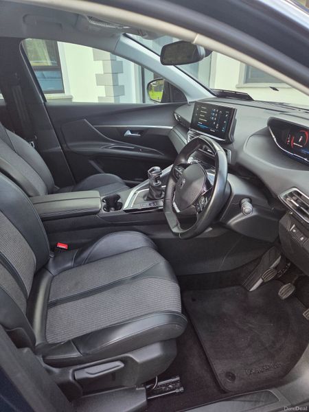 2021 PEUGEOT 3008 1.5HDI ALLURE 383569911