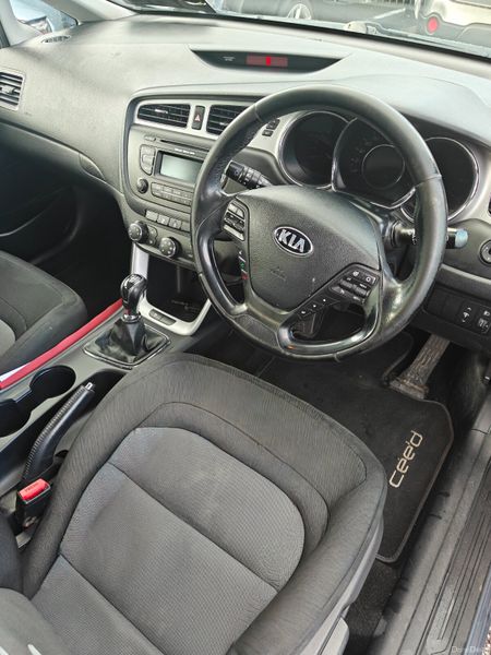 132 Kia Ceed 1.6 Diesel 383584789