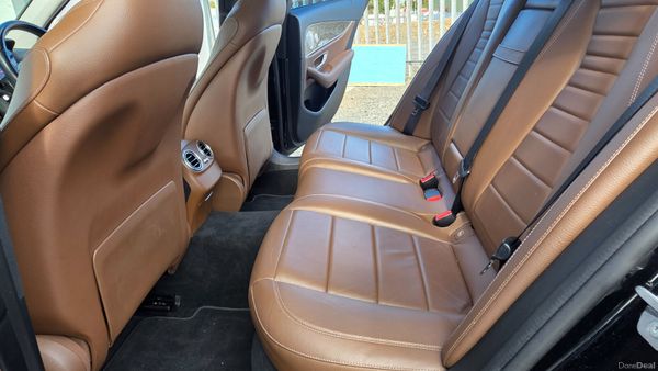 Mercedes E220D AMG Line premium Edition | PANROOF 383585175