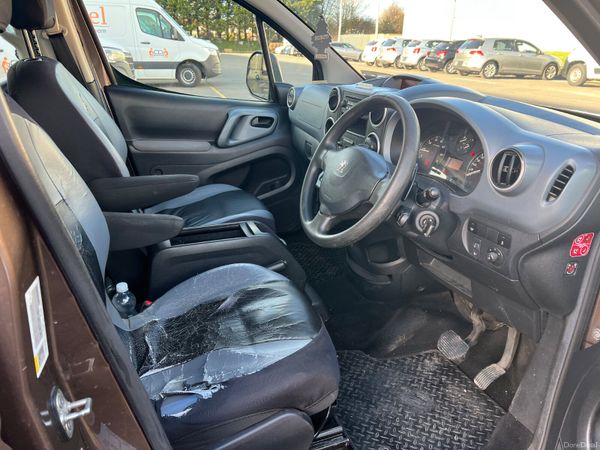 Peugeot Partner 2015 Auto NCT 09/26 TAX 09/26 383517867