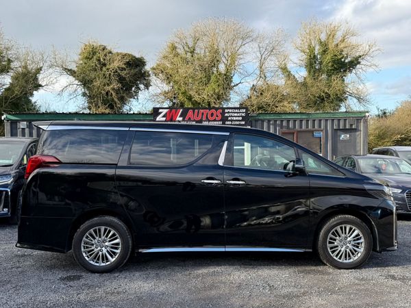 231 Toyota Alphard  2.5 Hybrid 383531381