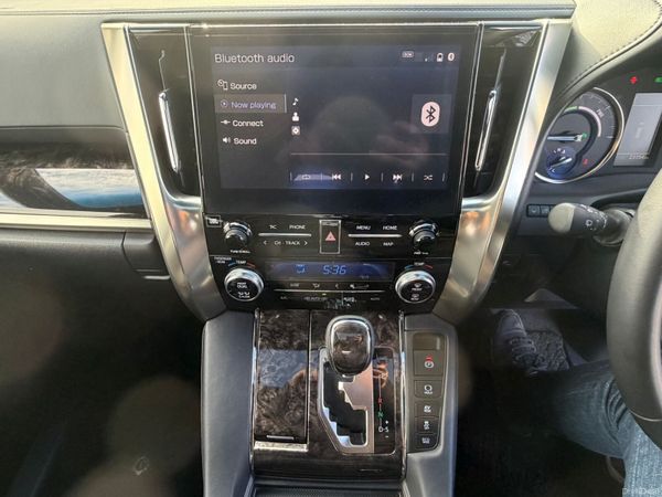 231 Toyota Alphard  2.5 Hybrid 383531423