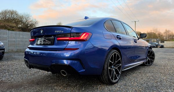 🔥 2019 BMW 330e M Sport Auto/Petrol Hybrid 383538789