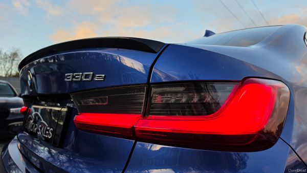 🔥 2019 BMW 330e M Sport Auto/Petrol Hybrid 383538791