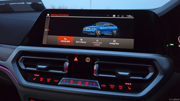 🔥 2019 BMW 330e M Sport Auto/Petrol Hybrid 383538995