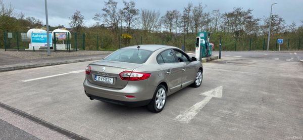 Renault Fluence Top Spec Nct and Tax 383643861