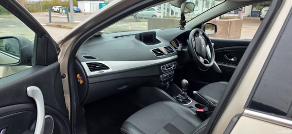 Renault Fluence Top Spec Nct and Tax 383643867