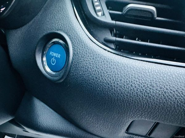 TOYOTA C-HR 2019  PETROL HYBRID  AUTOMATIC 🔥 383677911