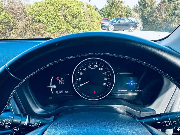 Honda Vezel 2018 1.5 Hybrid Auto 28839 KM ONLY 383678911