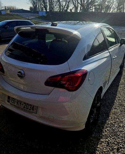 Opel Corsa 2019 383685899