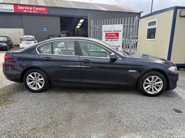 152 BMW 5-Series 383687783