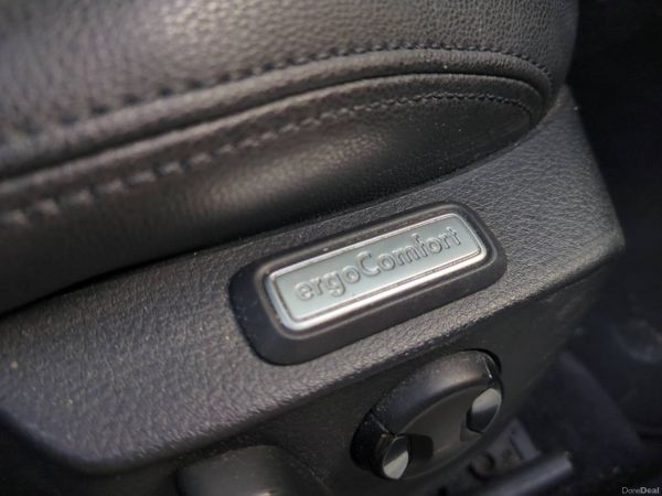 2015 Volkswagen Passat HIGHLINE 1.6tdi *LOW KMS* 383695565