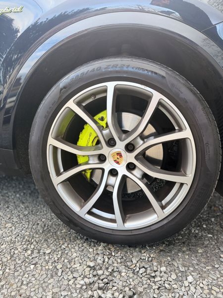 Porsche Cayenne 2022 383610089