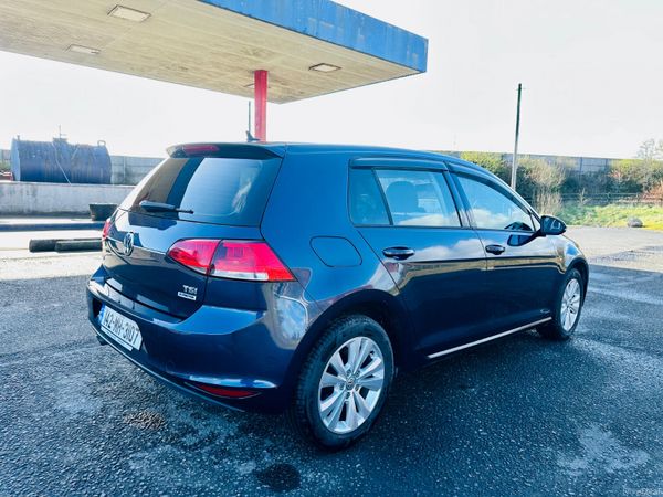 Volkswagen Golf 2014 383616323