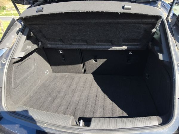 Opel Astra 2019 383618351