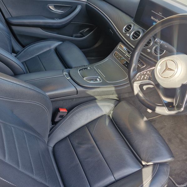 Mercedes-Benz E-Class 2022 383627541