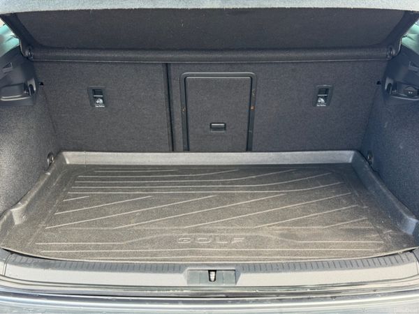 Volkswagen Golf R-LINE 1.6 TDI MANUAL 5SPEED 5DR 1 383628451