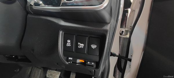 152 Honda Grace 1.5 Petrol Hybrid - Self charging 383630111