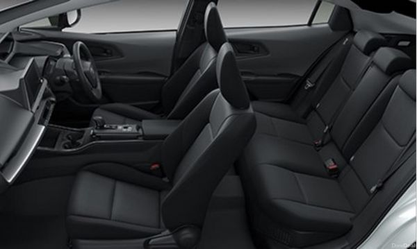 2024 Toyota Prius 1.8  Self charging Petrol Hybrid 383630901