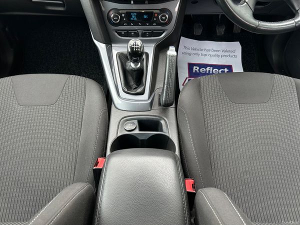 Ford Focus 1.6 2014 Titanium X 383755107