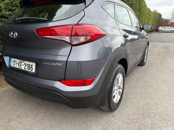 Hyundai Tucson 2017 PETROL 1.6 Gdi ***SPOTLESS*** 383763019