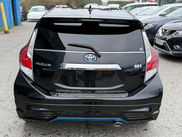 2017 Toyota Aqua Hybrid Automatic/ Modelista Spec 383767233