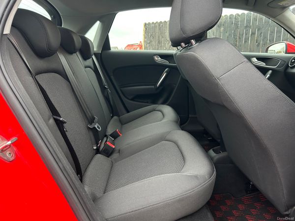 Audi A1 2014 1.4 Auto 383770667