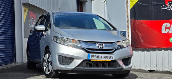 Honda fit Hybrid 383775257