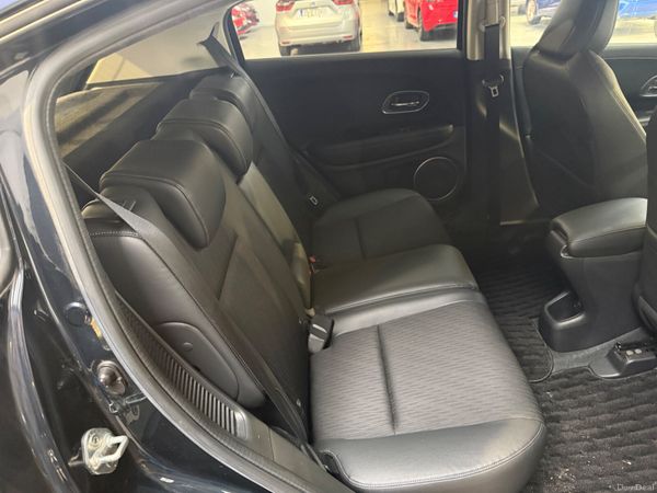 2020!Honda Vezel (HR-V) 1.5 Hybrid Automatic 383775685