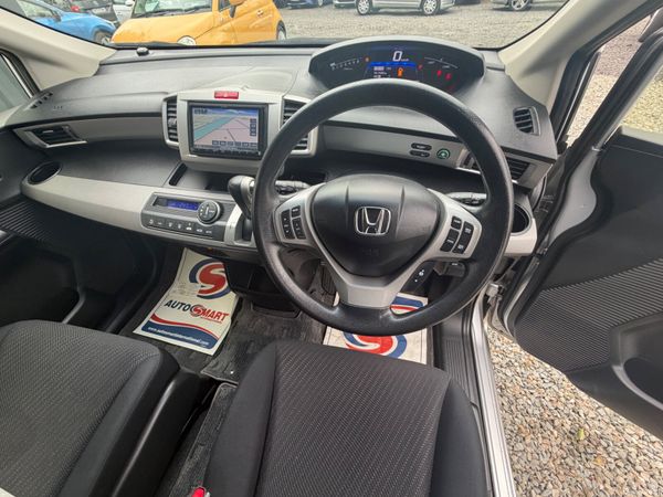 Honda Freed 2015.1 383775807