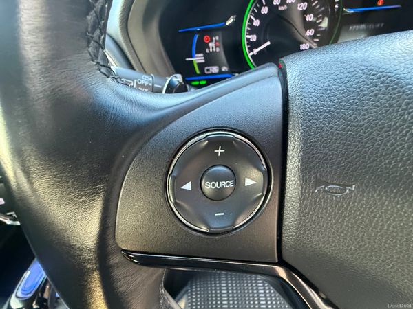 2016 Honda( HR-V) Vezel 1.5 Hybrid Automatic 383777011