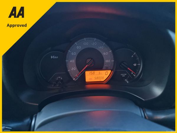 2015 Toyota Vitz 1.L Automatic 383779443