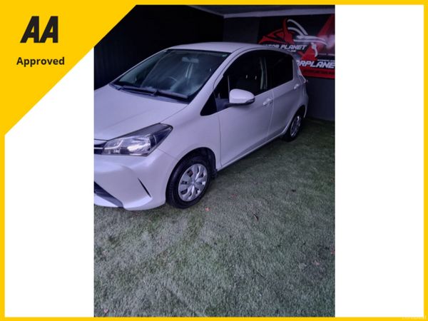 2015 Toyota Vitz 1.L Automatic 383779415