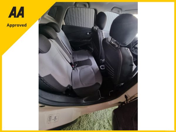 2014 Renault Captur Automatic 383779853
