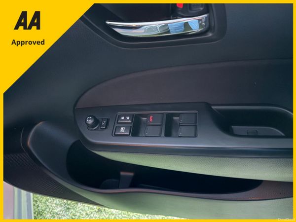 2014 Suzuki Swift Automatic 383780067