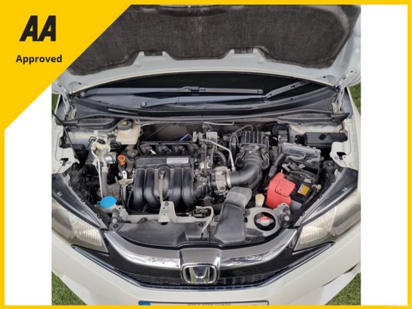 2017 Honda Fit/ jazz Automatic 383780191