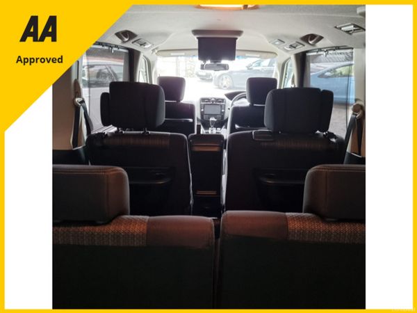 2014 Nissan Serena Full option Automatic 383780101