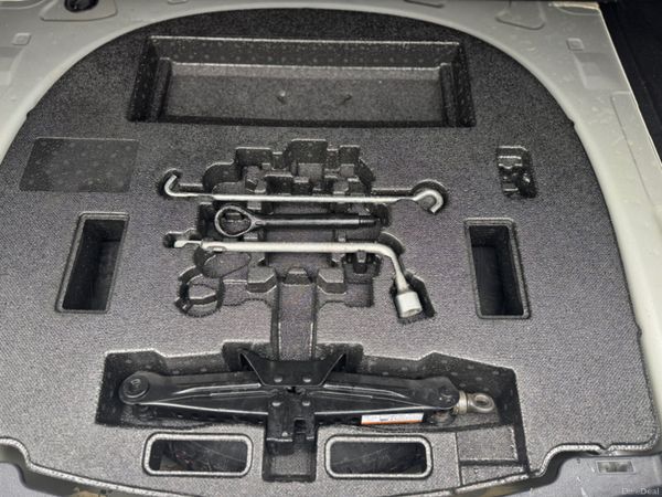 Toyota Camry PLATINUM IRISH CAR TOP SPEC 383781675