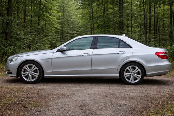 12 MERCEDES E220 CDI EXEC = MANUAL  = NEW NCT 27 383794067