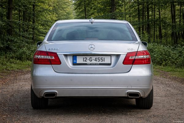 12 MERCEDES E220 CDI EXEC = MANUAL  = NEW NCT 27 383794093