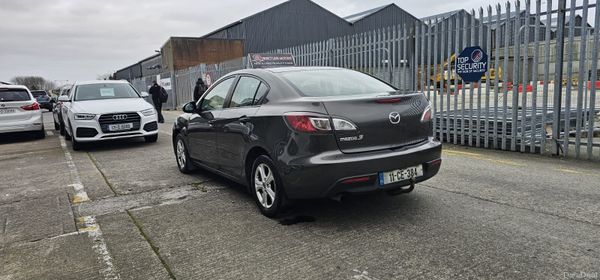 2011 Mazda 3 (Low milage) 383798931