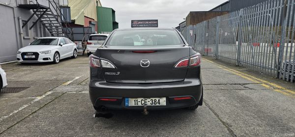 2011 Mazda 3 (Low milage) 383798933