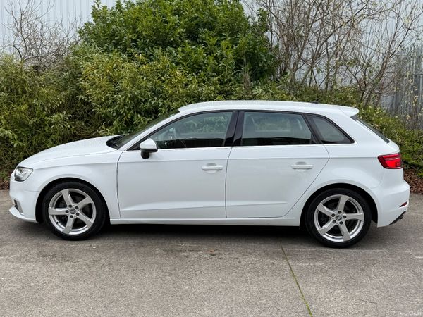Audi A3 S-Line Automatic 1.4 383715871